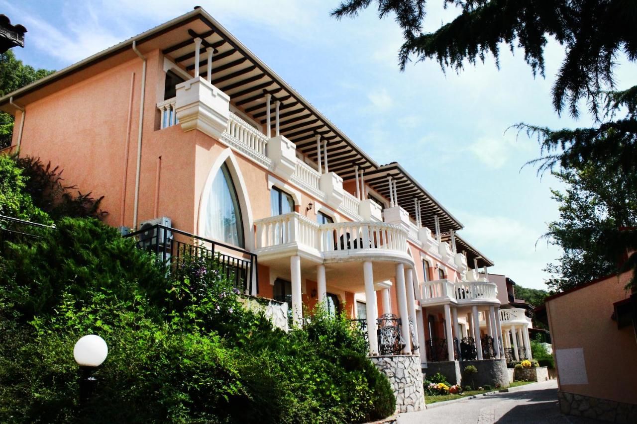 Комплексы для отдыха с коттеджами/бунгало Royal Villas Elenite Елените-4