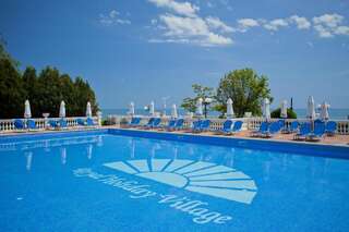 Комплексы для отдыха с коттеджами/бунгало Royal Villas Elenite Елените-2