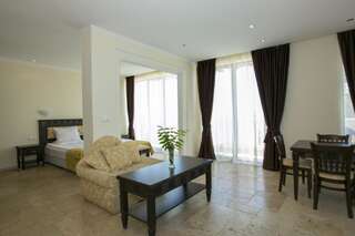 Комплексы для отдыха с коттеджами/бунгало Royal Villas Elenite Елените-5